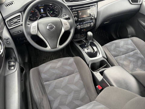 2015 Nissan Rogue SV