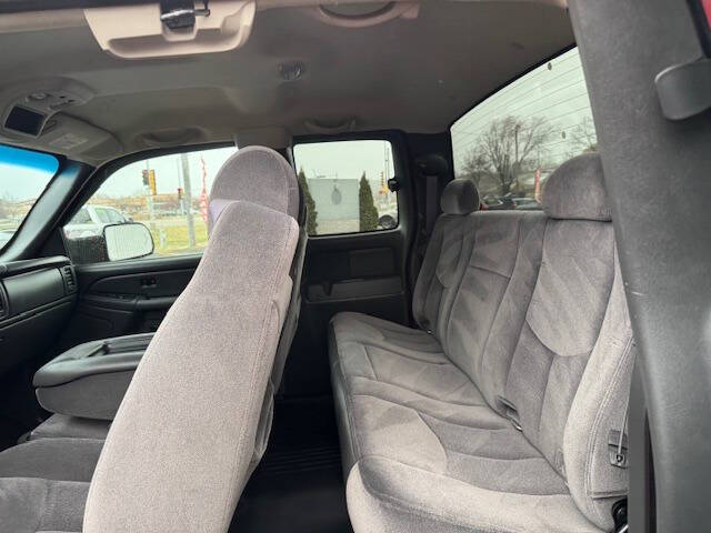 2005 GMC Sierra 2500HD SLE