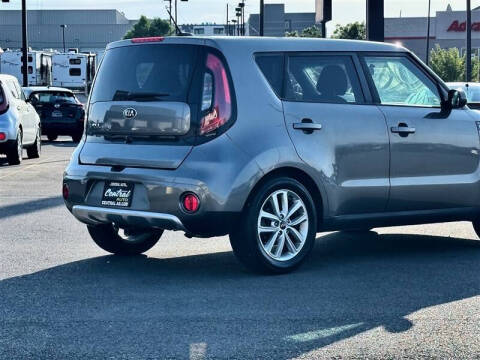 2018 Kia Soul +
