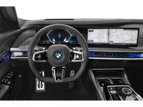 2025 BMW 7 Series 740i xDrive