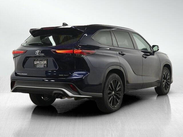 2025 Toyota Highlander XSE