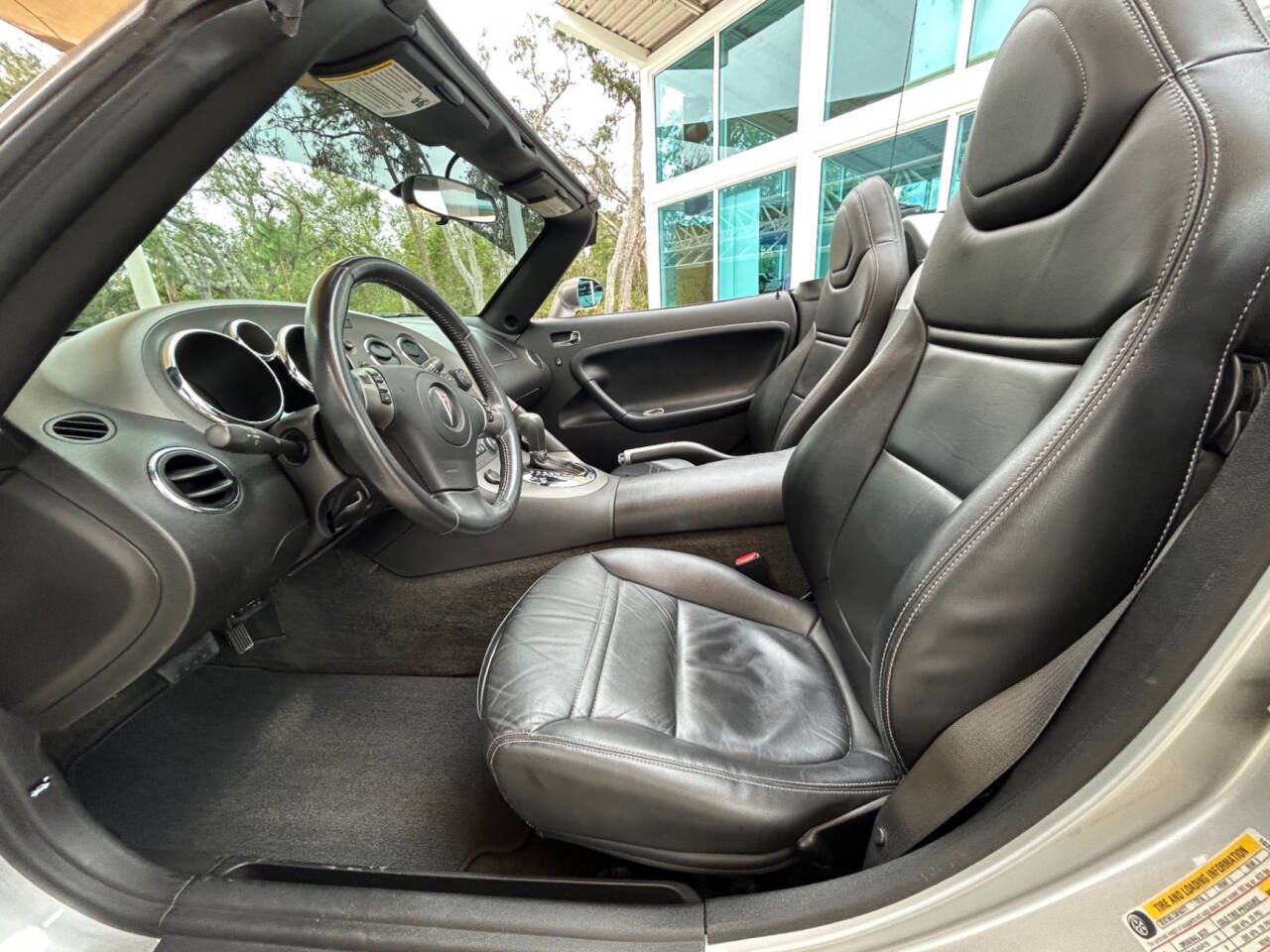 2007 Pontiac Solstice 16