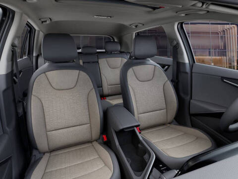 2025 Kia Niro SX Touring