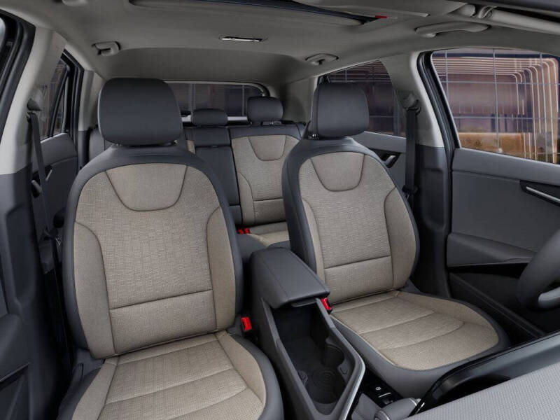 2025 Kia Niro SX Touring