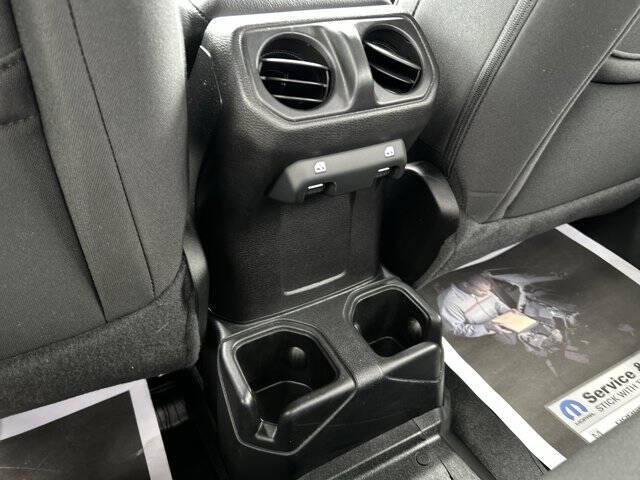 2021 Jeep Gladiator Willys