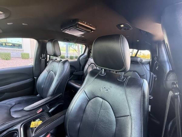 2019 Chrysler Pacifica Touring L
