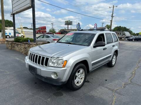 2005 Jeep Grand Cherokee for sale at Import Auto Mall in Greenville SC