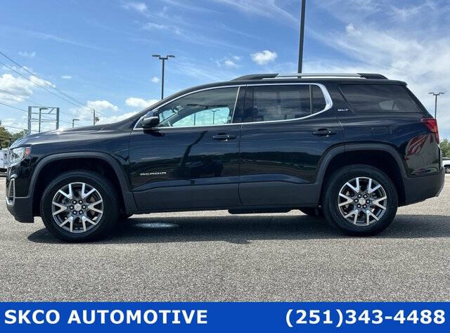 2023 GMC Acadia SLT
