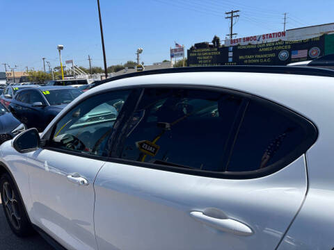 2022 Alfa Romeo Stelvio Sprint