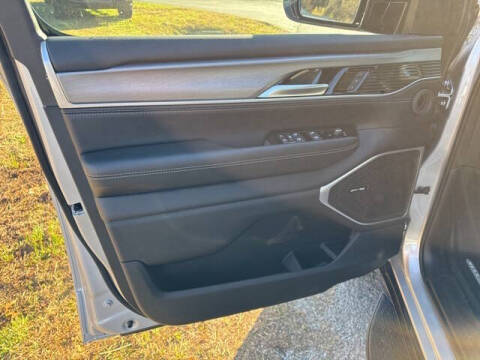 2025 Jeep Wagoneer L Series II