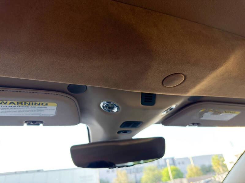 2019 Aston Martin DB11 Volante