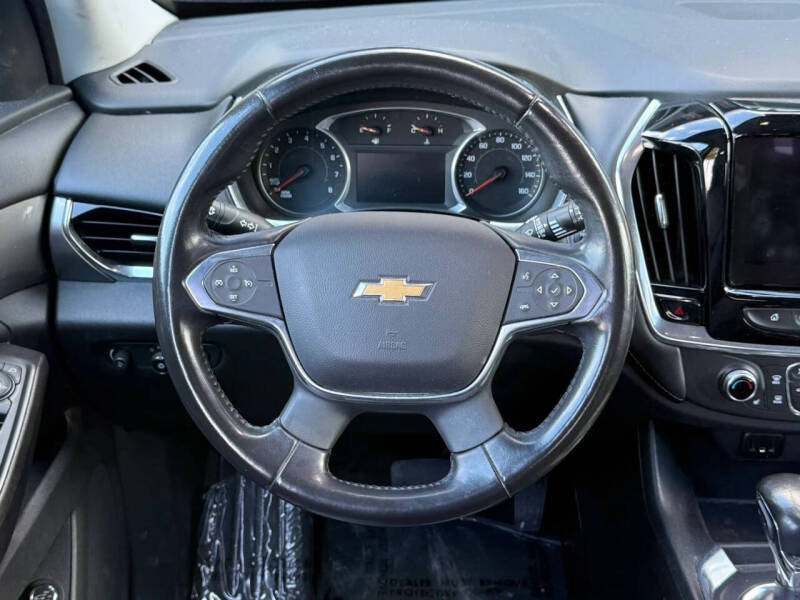 2021 Chevrolet Traverse LT Leather