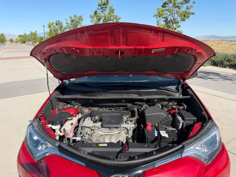2016 Toyota RAV4 LE