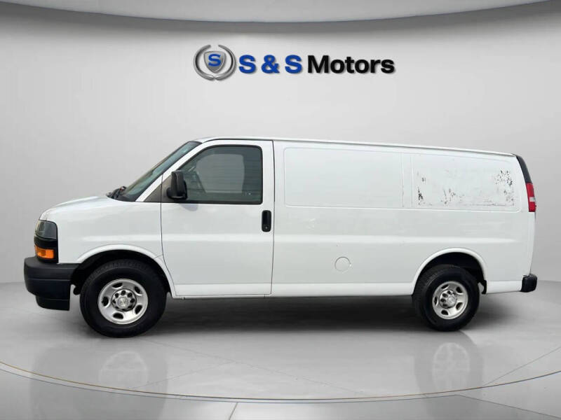 2018 Chevrolet Express 2500