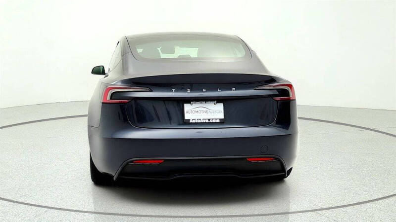 2025 Tesla Model 3 Long Range