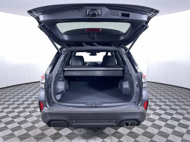 2025 Subaru Forester Touring Hybrid