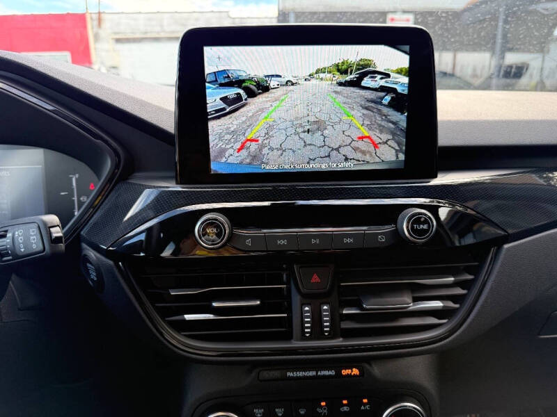 2025 Ford Escape ST-Line