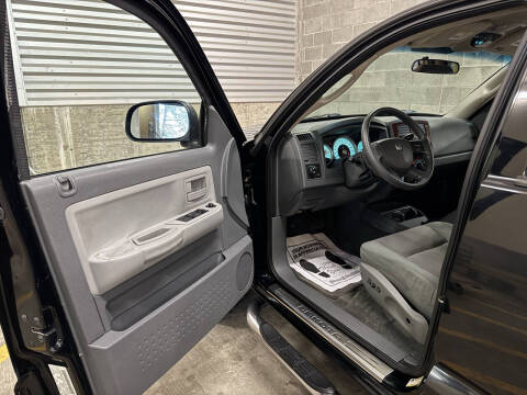 2005 Dodge Dakota SLT