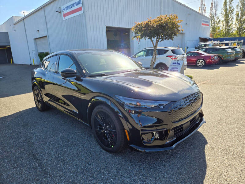 2025 Ford Mustang Mach-E GT