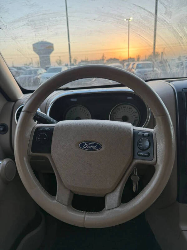 2009 Ford Explorer Sport Trac XLT