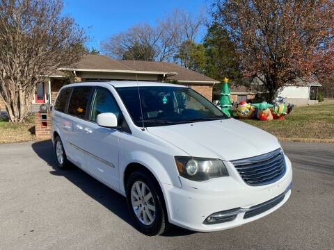 2014 Chrysler Town and Country for sale at Sevierville Autobrokers LLC in Sevierville TN