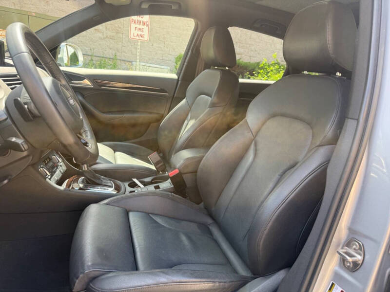 2015 Audi Q3 2.0T quattro Prestige