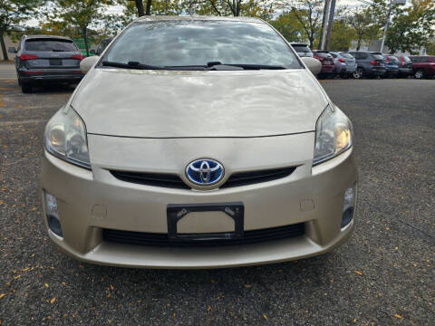 2010 Toyota Prius III