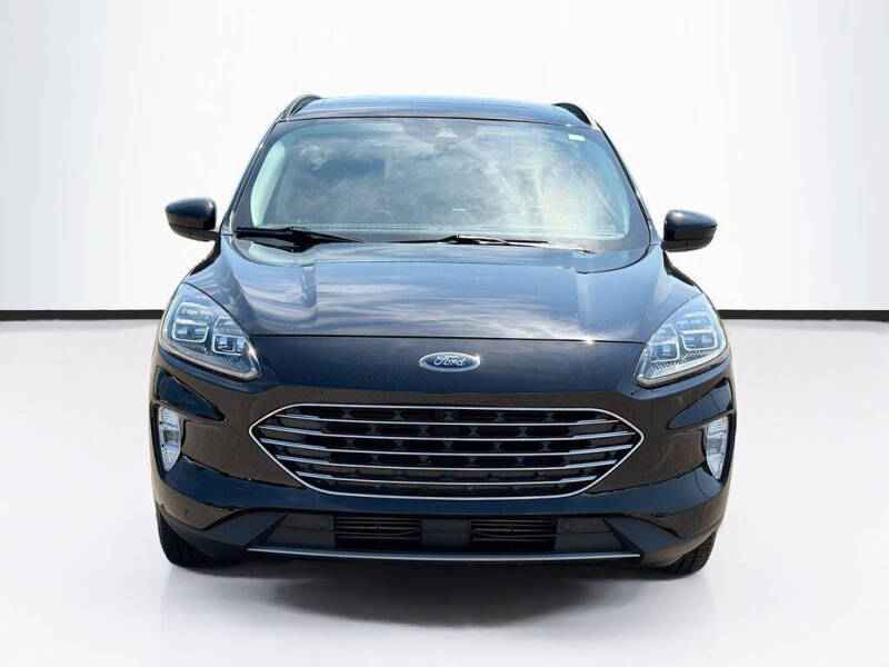 2022 Ford Escape Titanium