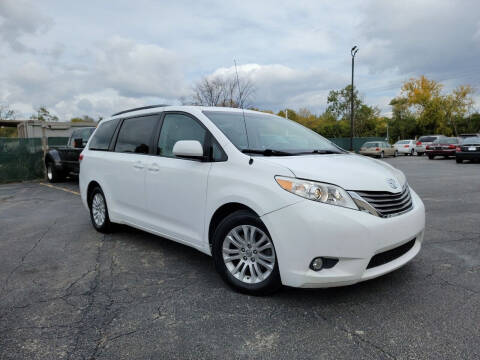 2011 Toyota Sienna for sale at Great Lakes AutoSports in Villa Park IL