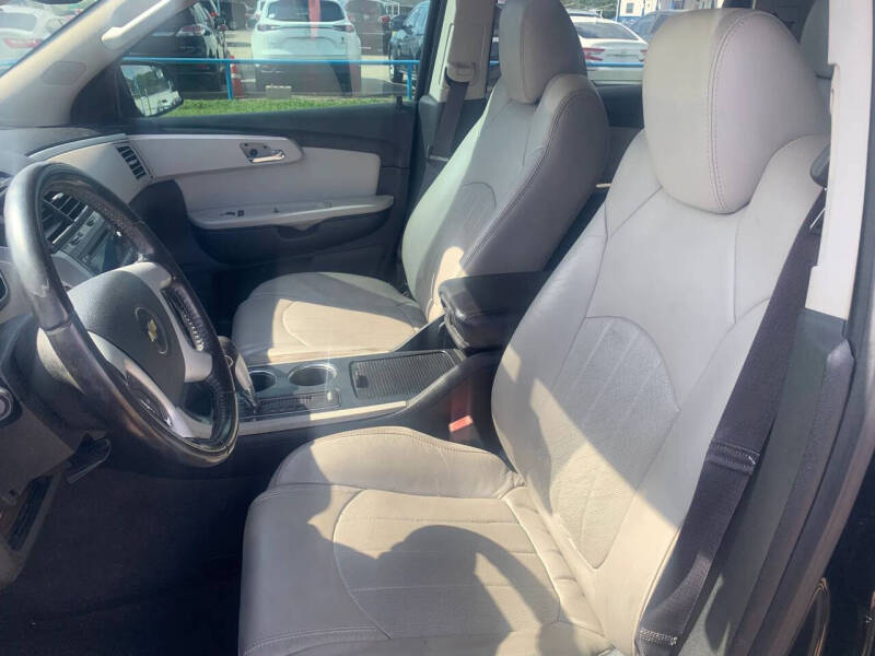 2012 Chevrolet Traverse LTZ