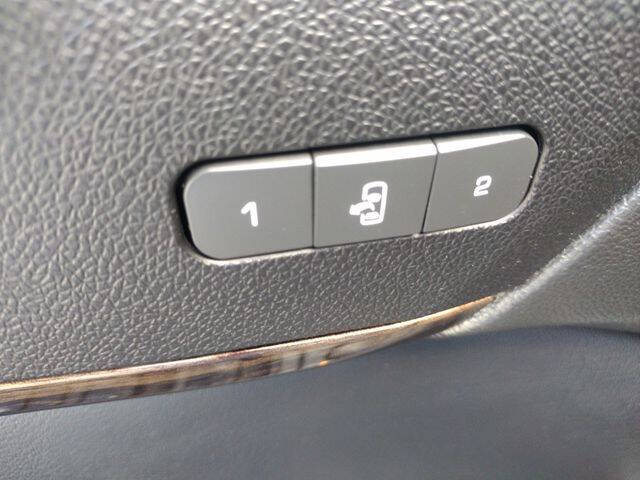 2016 GMC Acadia Denali