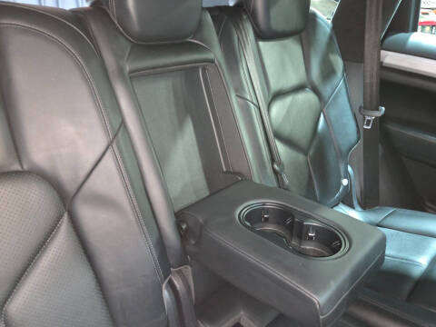 2013 Porsche Cayenne GTS