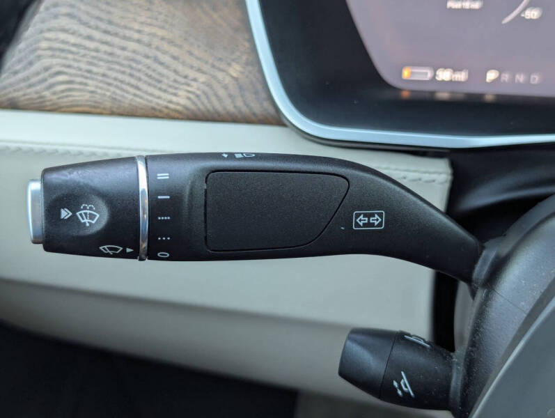 2017 Tesla Model S 75D