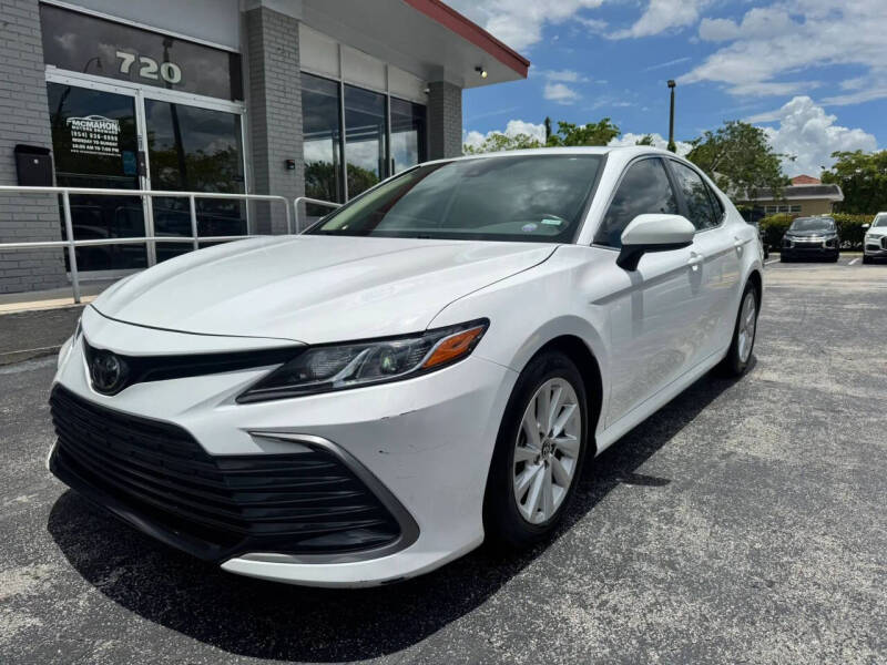 2024 Toyota Camry LE