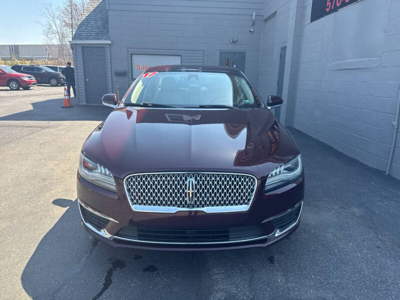 2017 Lincoln MKZ Select
