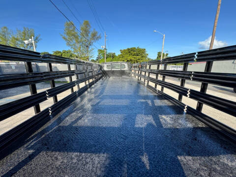 2016 Freightliner M2 106