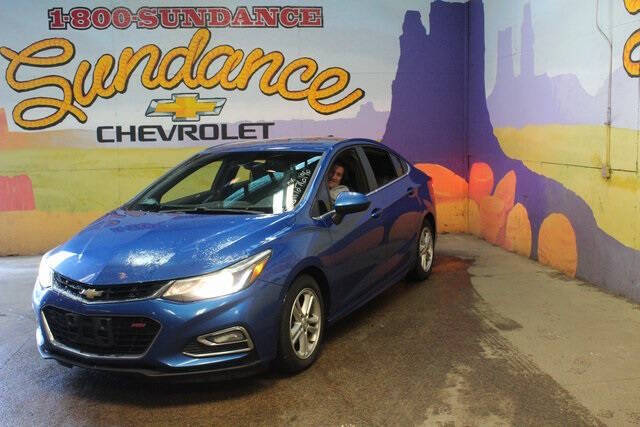 Used 2017 Chevrolet Cruze LT with VIN 1G1BH5SE2H7276196 for sale in Grand Ledge, MI