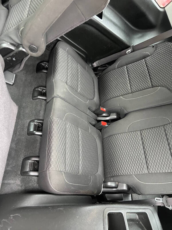 2017 GMC Acadia SLE-2