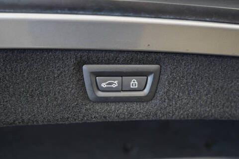 2022 BMW M8 Competition