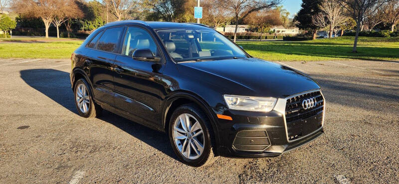 2017 Audi Q3 2.0T quattro Premium