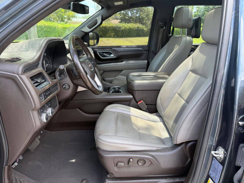 2021 GMC Yukon SLT