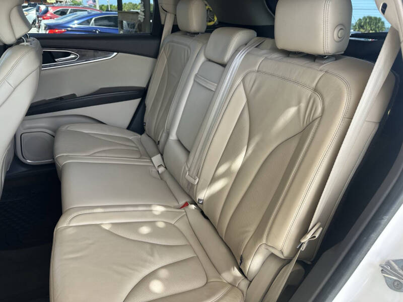 2016 Lincoln MKX Select