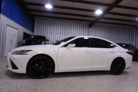 2022 Lexus ES 350 for sale at SOUTHWEST AUTO CENTER INC in Houston TX