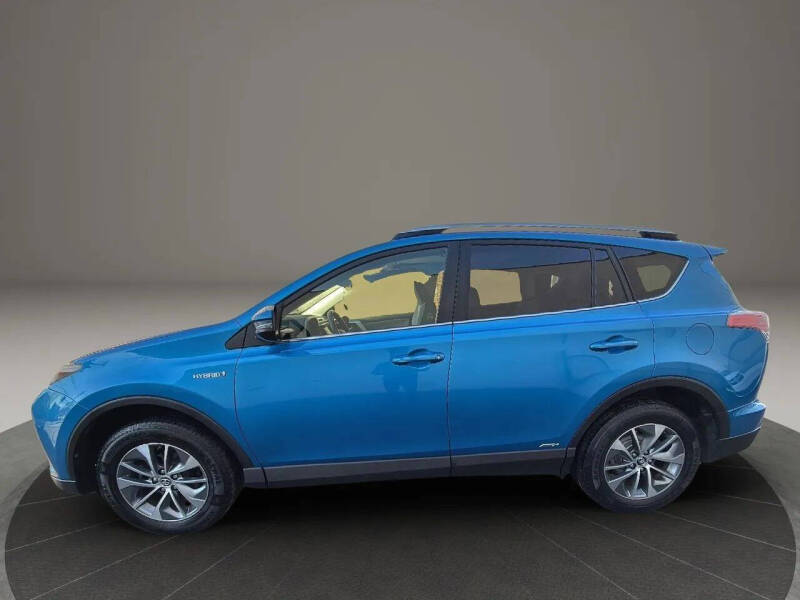 2016 Toyota RAV4 Hybrid XLE