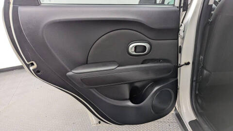 2014 Kia Soul +