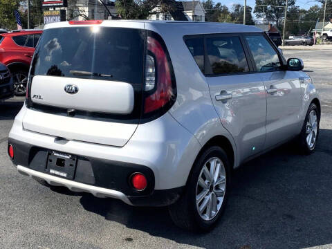 2018 Kia Soul +