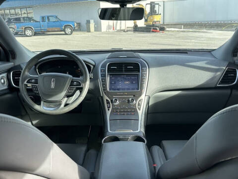 2020 Lincoln Nautilus Reserve