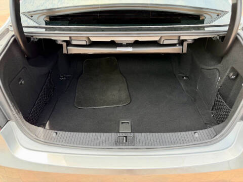 2013 Mercedes-Benz E-Class E 550 4MATIC