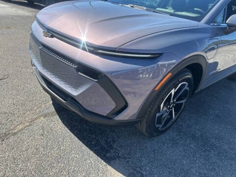 2026 Chevrolet Equinox EV LT 2