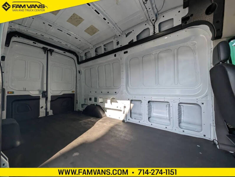 2022 Ford Transit 250
